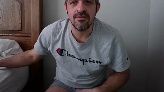 troyt87 (Ask my age) - cum