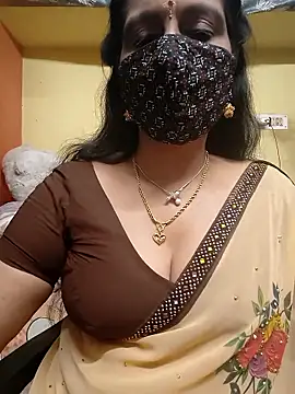 Webcam Model (mallu-reshma)  is live.Free join now!