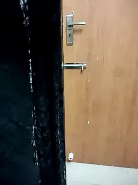 Tamilmallu-duskygirl03