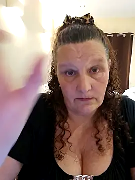 MissQueenBeex webcam