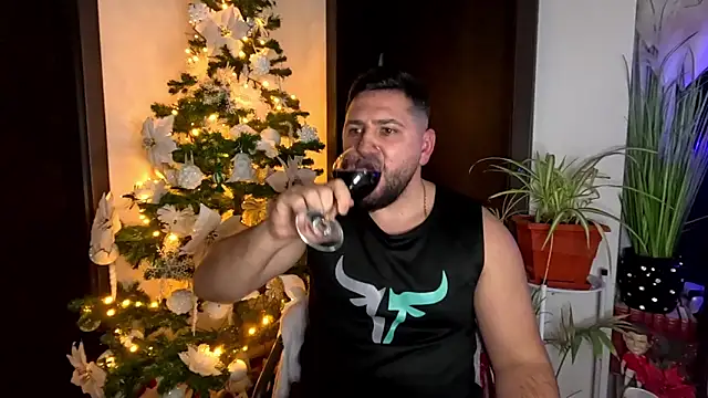 Gold_Alpha_Boy webcam