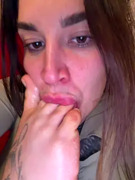 TattooGirlAlia webcam