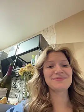 maryhiggins (F young) - Cum show