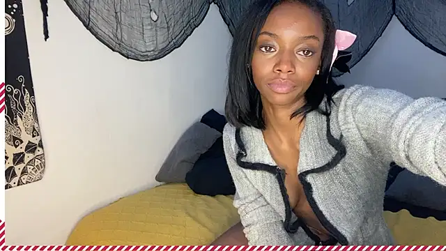 trixie_luv1 - Trixie_luv1's free webcam - UK Sex Cams