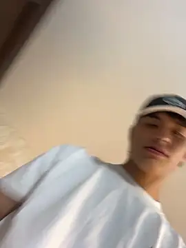 Lander_Cruz's live cam