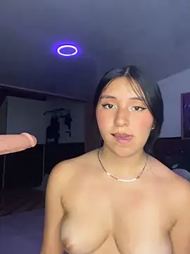 Webcam Model (Agatta-X)  is live.Free join now!