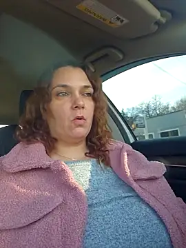 Webcam Model (Aria423) is live