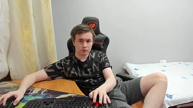 iliaskrislove webcam