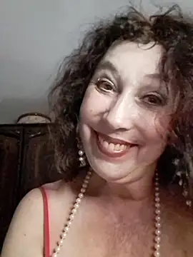 GypsyEsmeralda webcam