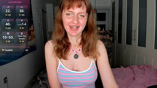 YourSexyNeighbour webcam