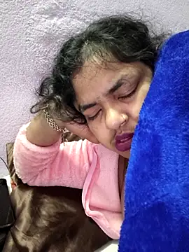 Deborbhavi222 webcam