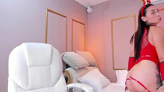 NahimiThompson webcam