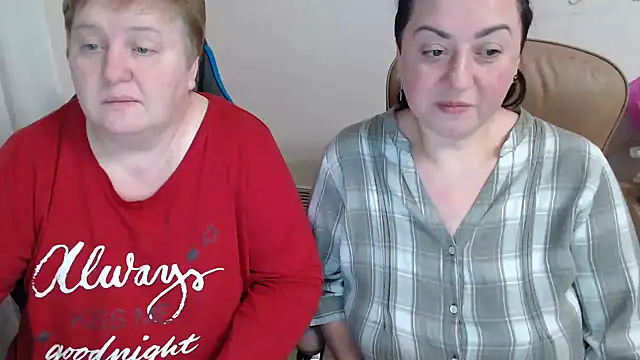 Bertie_Adeline Live Webcam on Stripchat