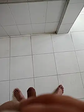 lucy_sluppy_hard webcam