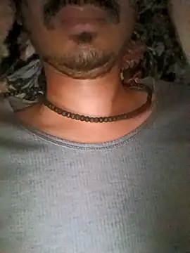 dreamtoungelick69 webcam