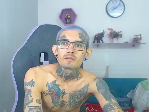 Boy_tatto77 webcam