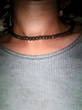 dreamtoungelick69 webcam