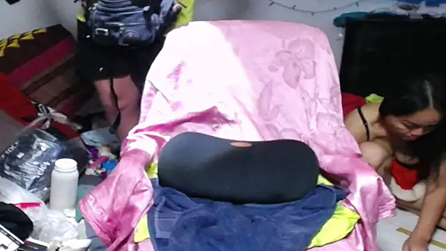 1CuteAndSexy69 webcam