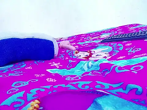 candy_dustano691 webcam