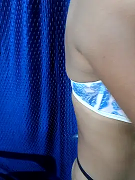 Babita_hotmom webcam