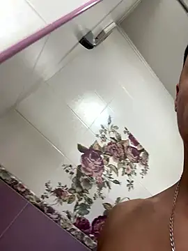 Merousexy282828 webcam