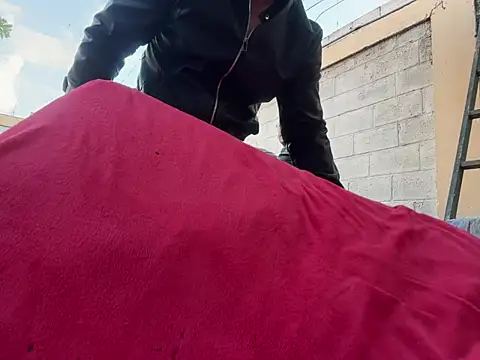 Neil_and_isaac webcam