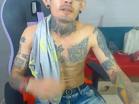 Boy_tatto77 webcam