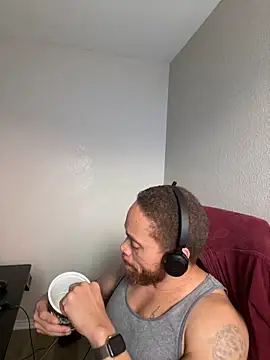 fathero1time (M mature) - 4000 tokens and I bust a good nut!