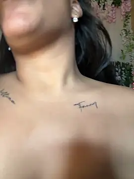 ArielleMillerr- webcam