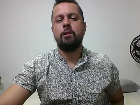 TRIISTAN_KING10 webcam