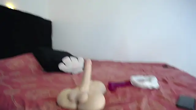 coralinee101_ webcam