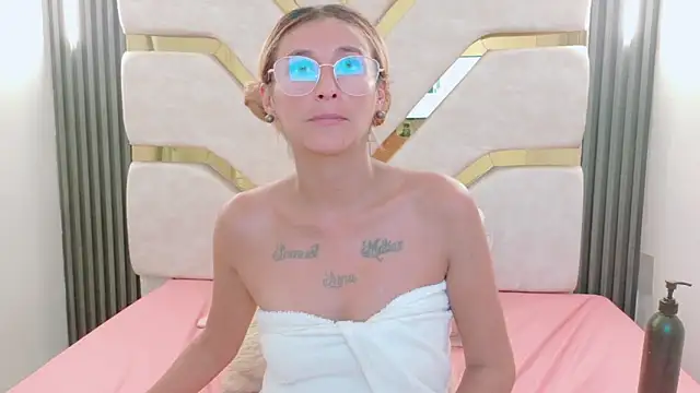 charlotte_phaeton webcam