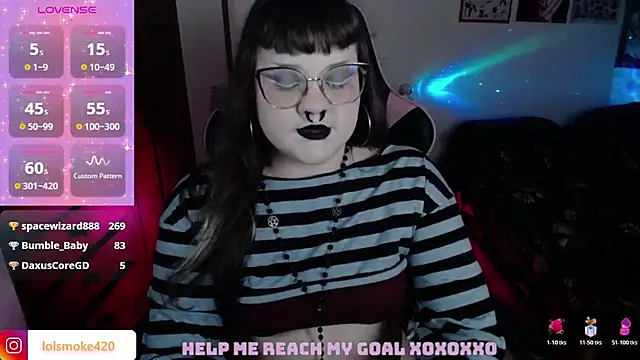 Bdsm_and_fries webcam