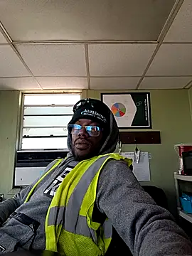 Txdarkmeat74 live cam screenshot male on SexOnline.pics – Live Cam Recordings, GIFs & Pics