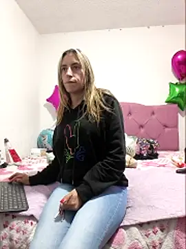 Melinaa-sex webcam