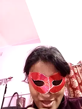 Webcam Model (Gullapi)  is live.Free join now!