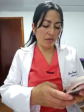 JustSamantha_ webcam