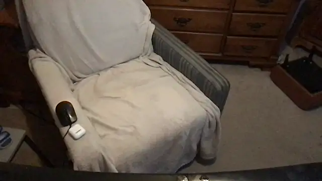 KY_Sir35 Live Webcam on Stripchat