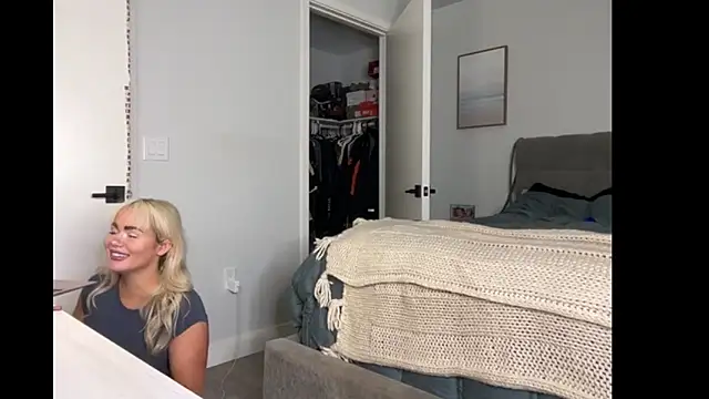 ElenaErickson webcam