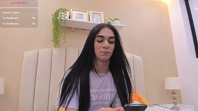 Mia_thompson_19 webcam