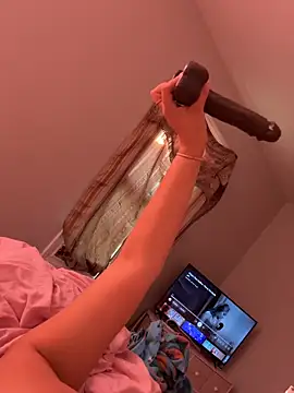 Bloodylove366 webcam