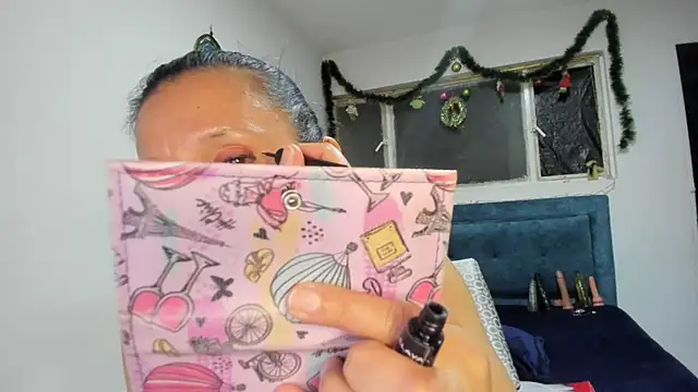 sofi_saliva2511 webcam