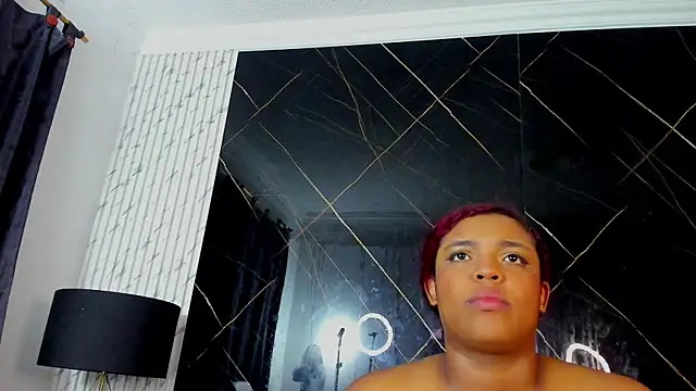 Alaia_Gutierrez webcam