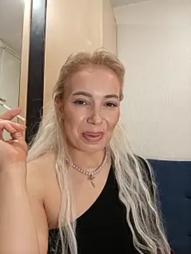 Conny_Shellie webcam