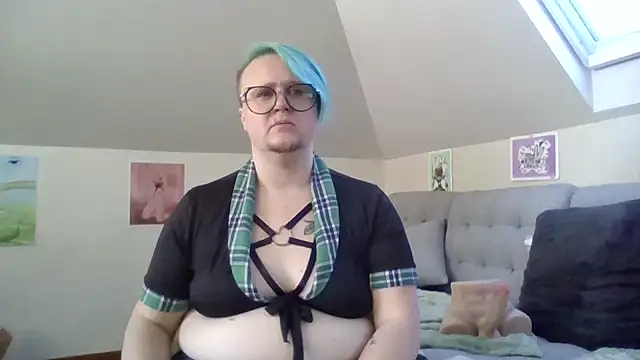 queerlyjaz webcam