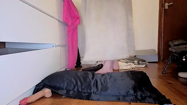 ENGLISHEMILY_69 webcam