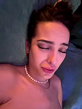 VitoriaCarusso's live cam