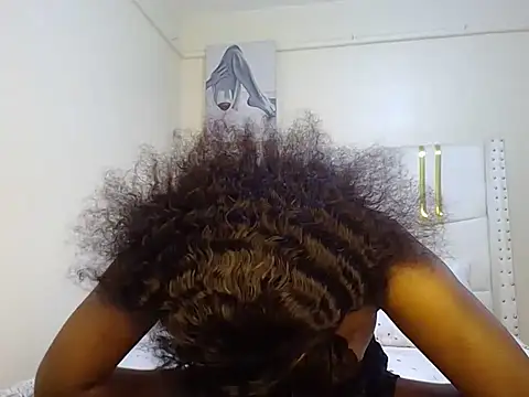 Tamia_love200 webcam