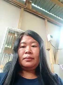 Lovelywoman43 webcam