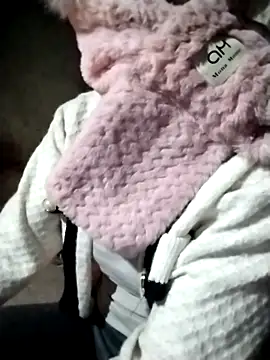 abigail-00 - Abigail-00's free webcam - UK Sex Cams